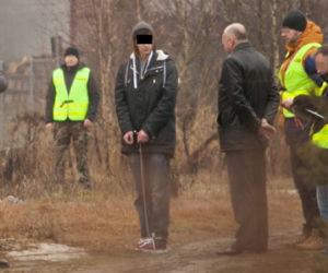 MORDOWALI RODZICÓW NA ZMIANE