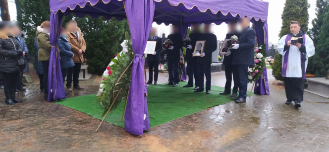 Tragedia w Siedlcach. Matka i dwóch synów umierali jedno po drugim.