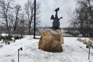 W Krakowie, jest drugi Smok Wawelski! Przez lata niszczał w zapomnieniu, teraz ma nowe życie