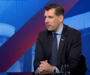 Piłkarscy kibice poczuli się oszukani. Bocheński wprost o decyzji  Nawrockiego