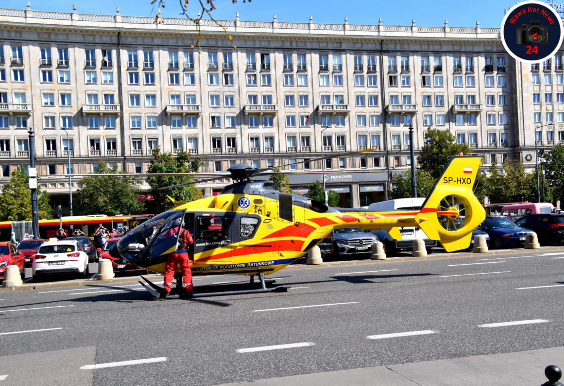 Śmigłowiec zamiast karetki w centrum Warszawy