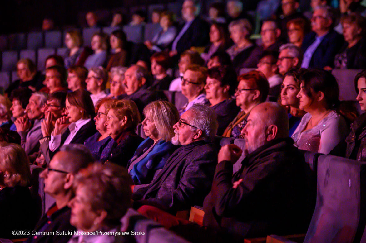 „Femmes czyli kobiety”. Koncert Justyny Bacz w Centrum Sztuki Mościce