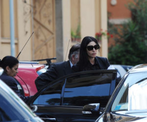 Monica Bellucci z córeczką w Rzymie