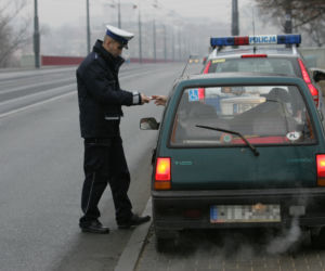 Policja zabiera 7 praw jazdy dziennie!