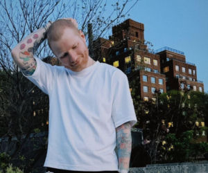 Ed Sheeran ogolił głowę