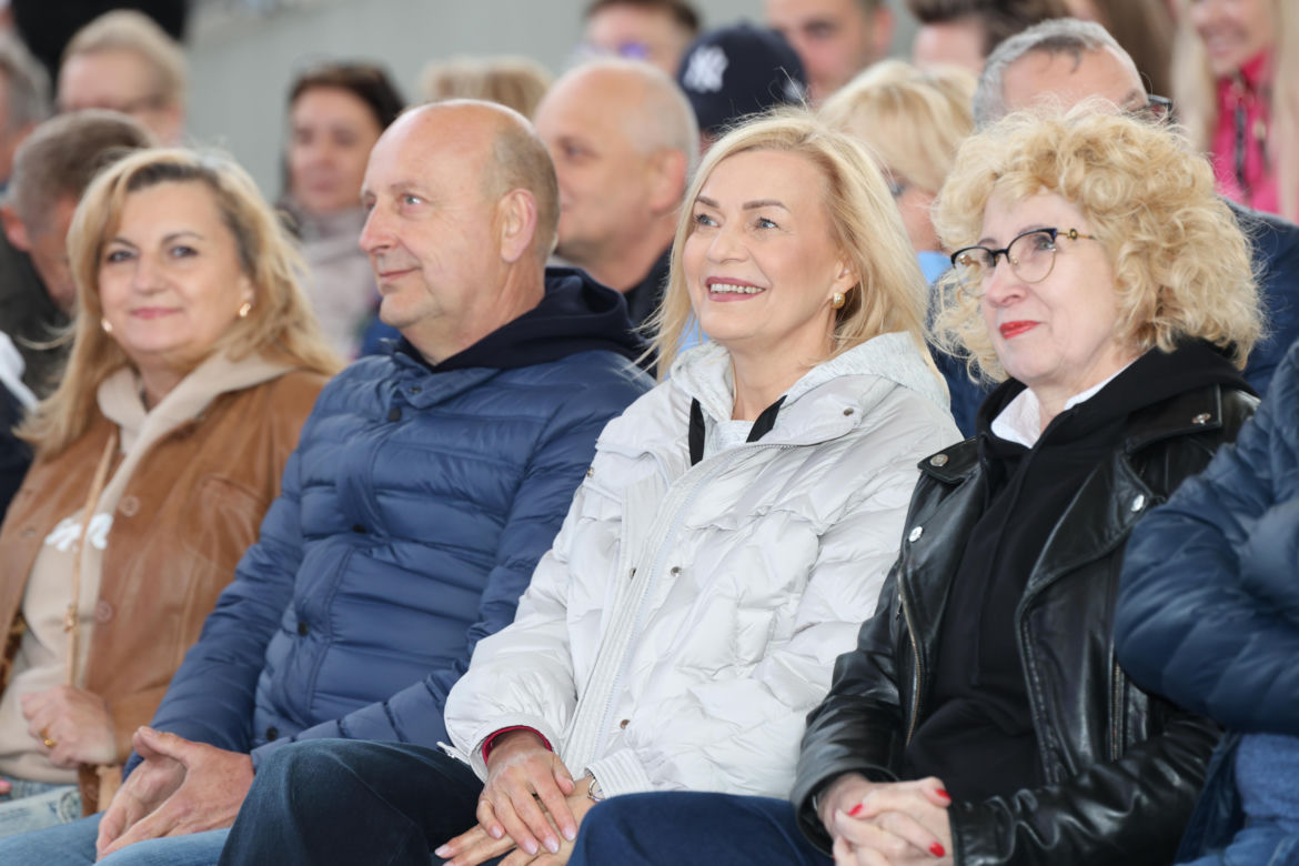 Juwenalia Kieleckie 2026. Kadzielnia oszalała! Enej i Golec uOrkiestra porwali tłumy na wielkim finale UJK