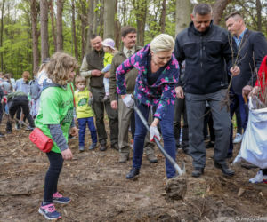 Agata Duda złapała za łopatę. Pierwsza dama jakiej nie znacie