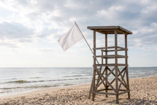Sinice Chłopy. Czy w Chłopach można się kąpać 03.08? Flaga, warunki pogodowe