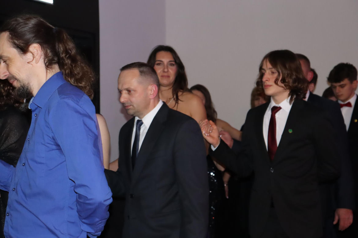 Studniówka uczniów z V LO im. Klaudyny Potockiej w Poznaniu
