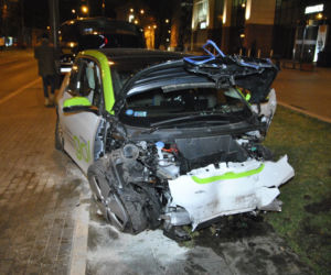 Pijany roztrzaskał BMW