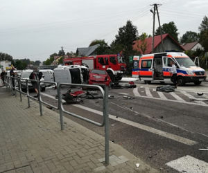 Lubelskie: Karambol na krajowej „17”. Dwie osoby nie żyją
