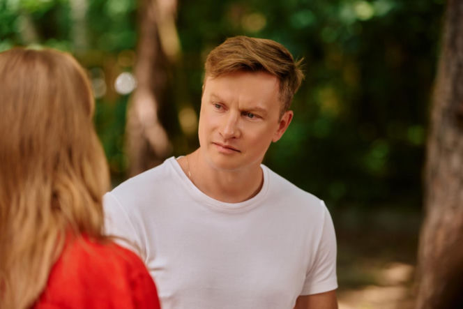 Na Wspólnej odc. 4283. Wiola (Tamara Arciuch), Igor (Jakub Wesołowski)