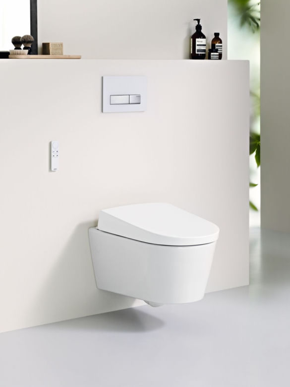 Łazienka z toaletą myjącą AquaClean Sela