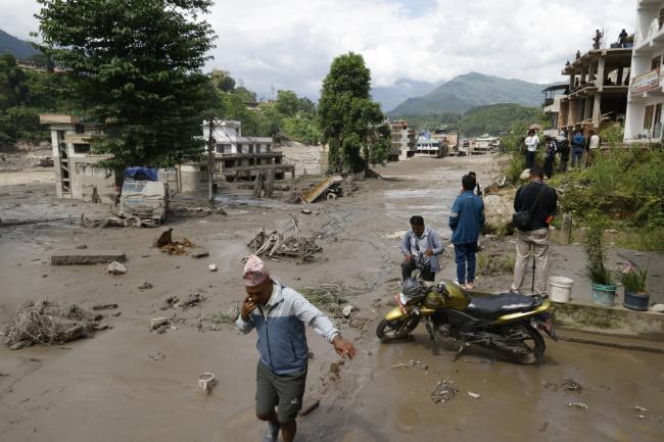 Katastrofa w Nepalu. Setki osób zaginęły, wśród nich zagraniczni turyści