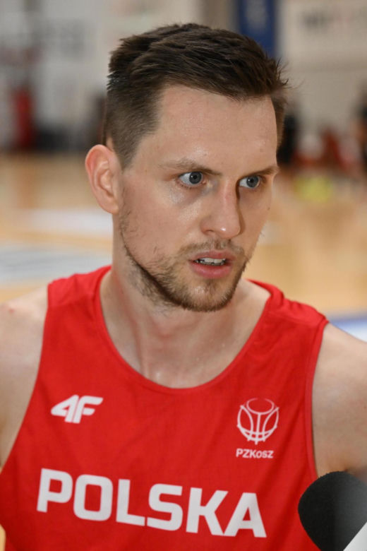 Jeremy Sochan trenuje z reprezentacją Polski we Wrocławiu. Zobacz zdjęcia. Kiedy mecze o Igrzyska Olimpijskie?