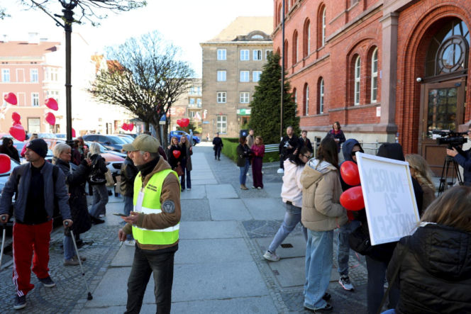 Strzelanina w Bystrzycy Kłodzkiej: Borys B. zostaje w areszcie