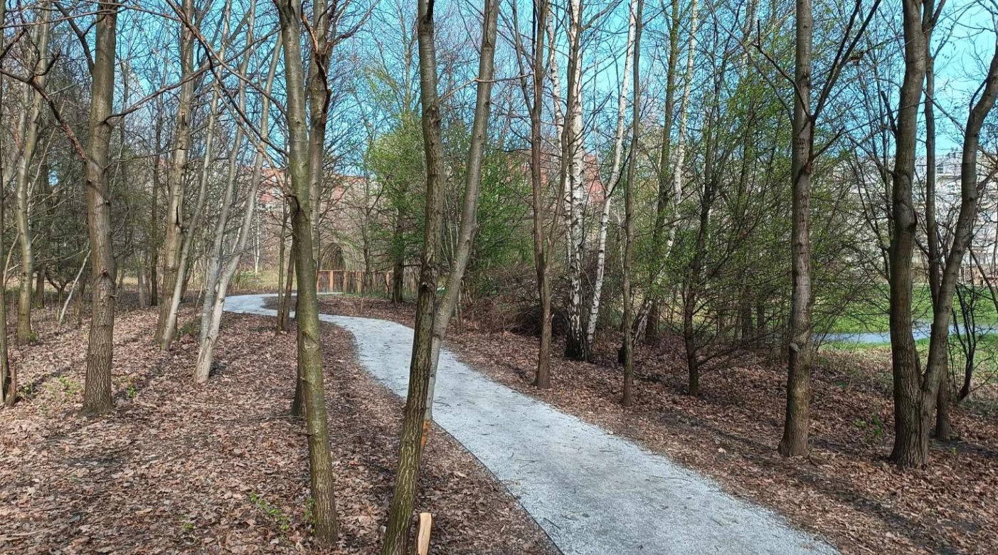 Miasto chwali się Parkiem Krzyckim. Na hucznym otwarciu mieszkańcy zastali plac budowy 