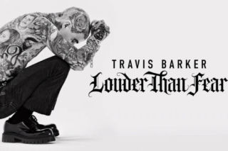 Przejmująca opowieść o przezwyciężaniu własnych strachów. Recenzja dokumentu Travis Barker: zagłuszyć strach