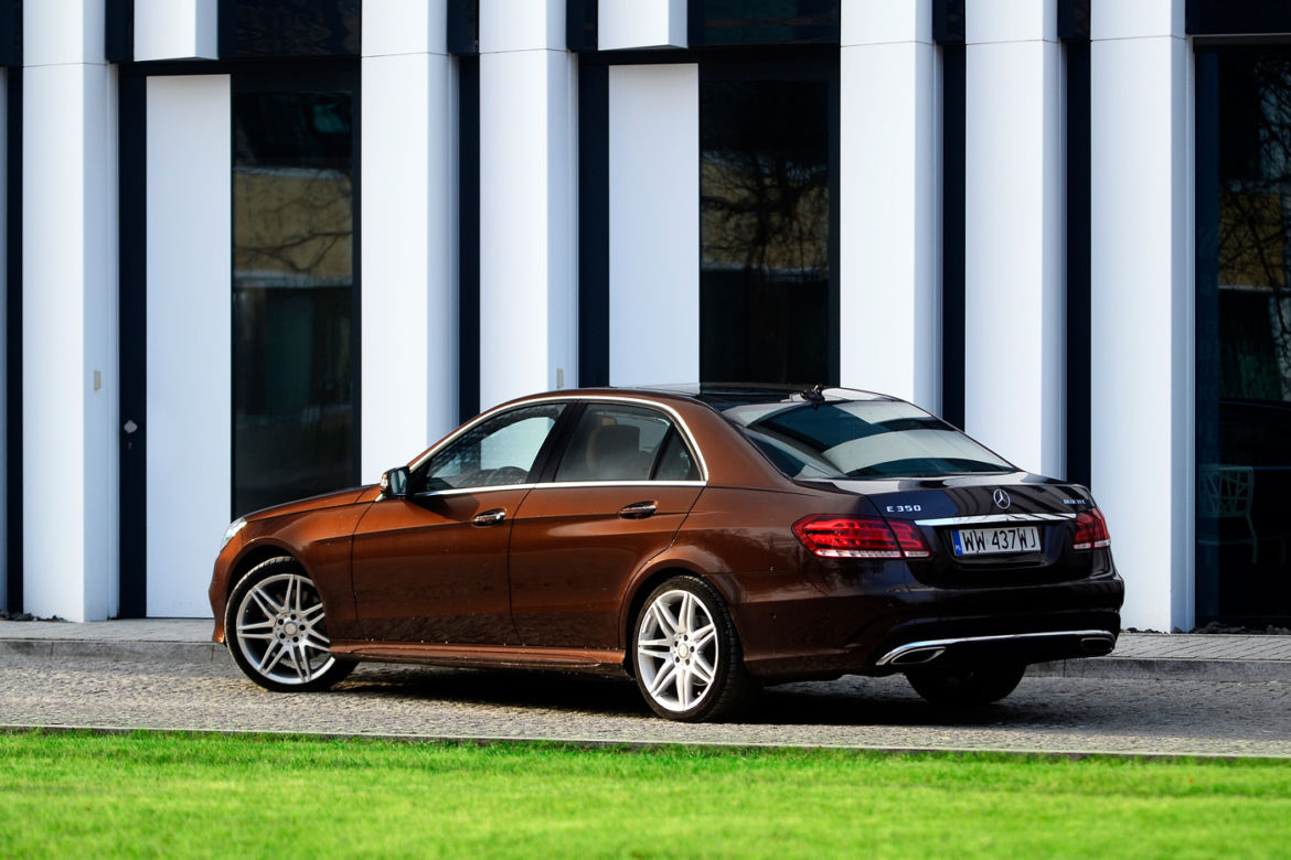 Mercedes-Benz Klasy E 350 BlueTec AMG 9G-Tronic