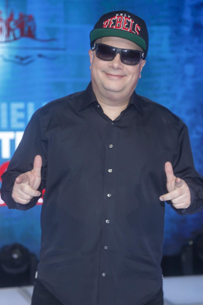 Krzysztof Skiba i jego wizerunek na przestrzeni lat. Tak zmieniał się lider Big Cyca
