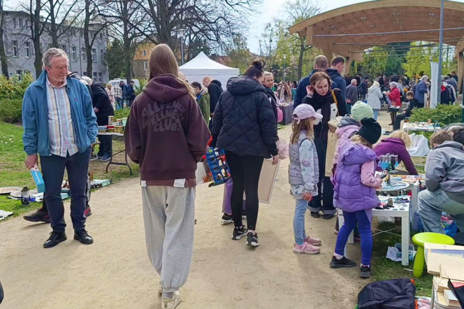 Pchli targ na Pogodnie