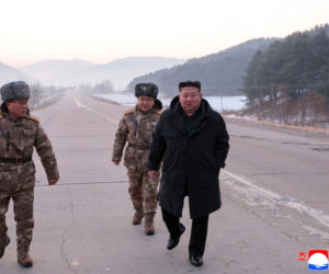 Kim Dzong Un znów grozi atomem. System wrogów załamie sę natychmiast