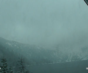 Zima zawitała do Polski! Zakopane i Tatry przykryte białym puchem 