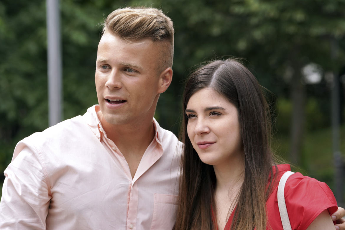 Barwy szczęścia, odc. 2540: Agata (Natalia Zambrzycka), Patryk (Konrad Skolimowski)