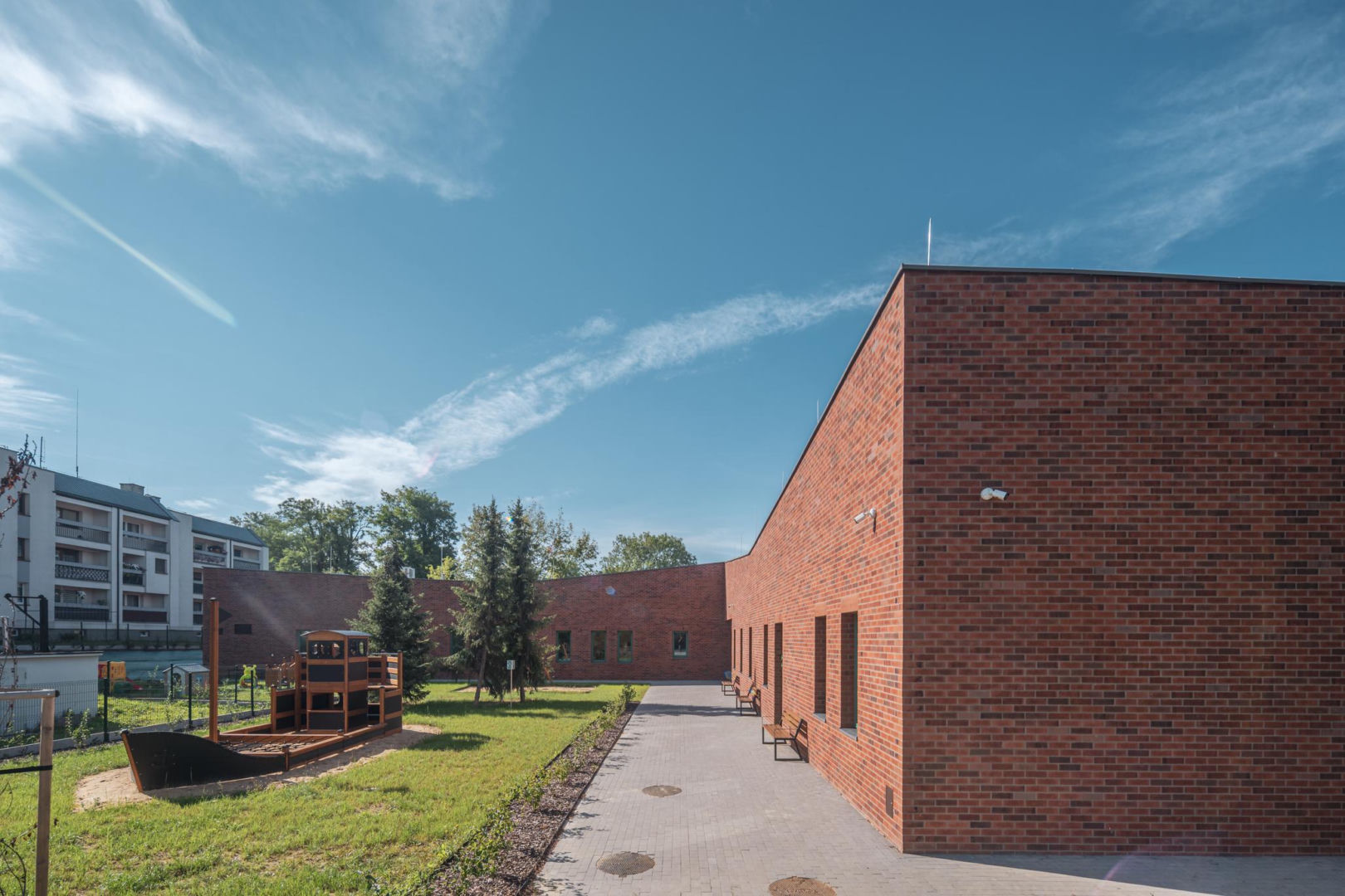 Przedszkole i żłobek w Bieruniu, proj. Piotr Jański ARCHITEKCI