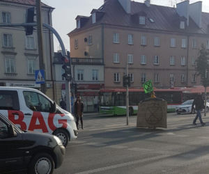 Siadł na ulicy i nie chciał zejść. Ekolodzy zorganizowali w Lublinie blokady