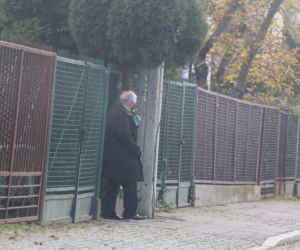 Zima i protesty zdewastowały sąsiedztwo Jarosława Kaczyńskiego