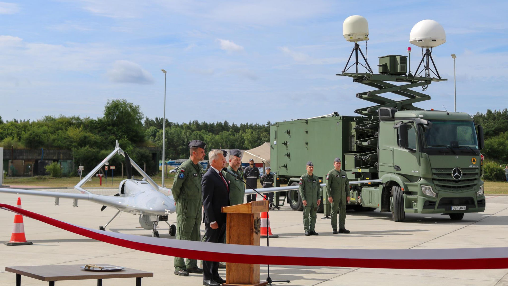 Nowoczesne centrum operacyjne w Mirosławcu już działa. To nowe serce polskiej bazy dronów