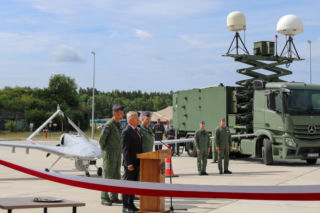 Nowoczesne centrum operacyjne w Mirosławcu już działa. To nowe serce polskiej bazy dronów