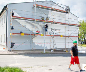 Bełchatów: Drugi mural prawie gotowy! Kto jest jego bohaterem? 