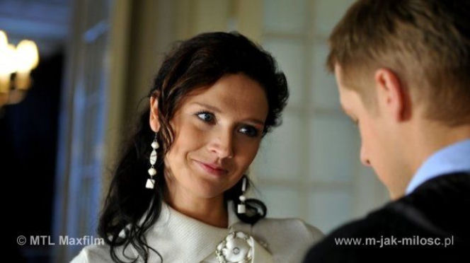 M jak miłość. Mirka (Andżelika Piechowiak), Paweł (Rafał Mroczek)