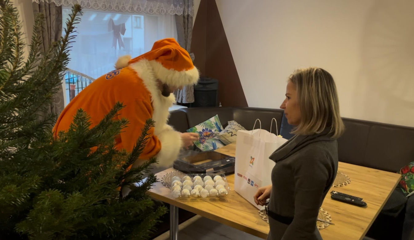 ESKA UBIERZE CI CHOINKĘ 2025