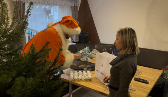 ESKA UBIERZE CI CHOINKĘ 2025