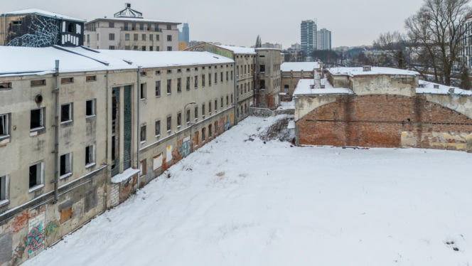 Ruiny fabryki przy Okopowej 78 w Warszawie