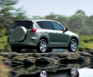 Toyota RAV4 trzecia generacja