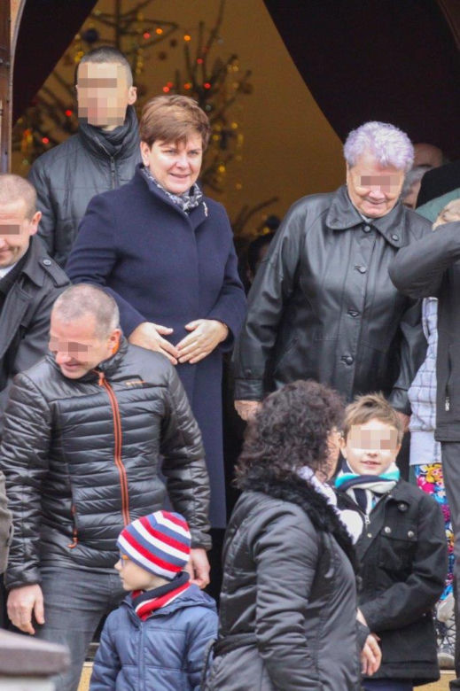 Beata Szydło z mężem na mszy