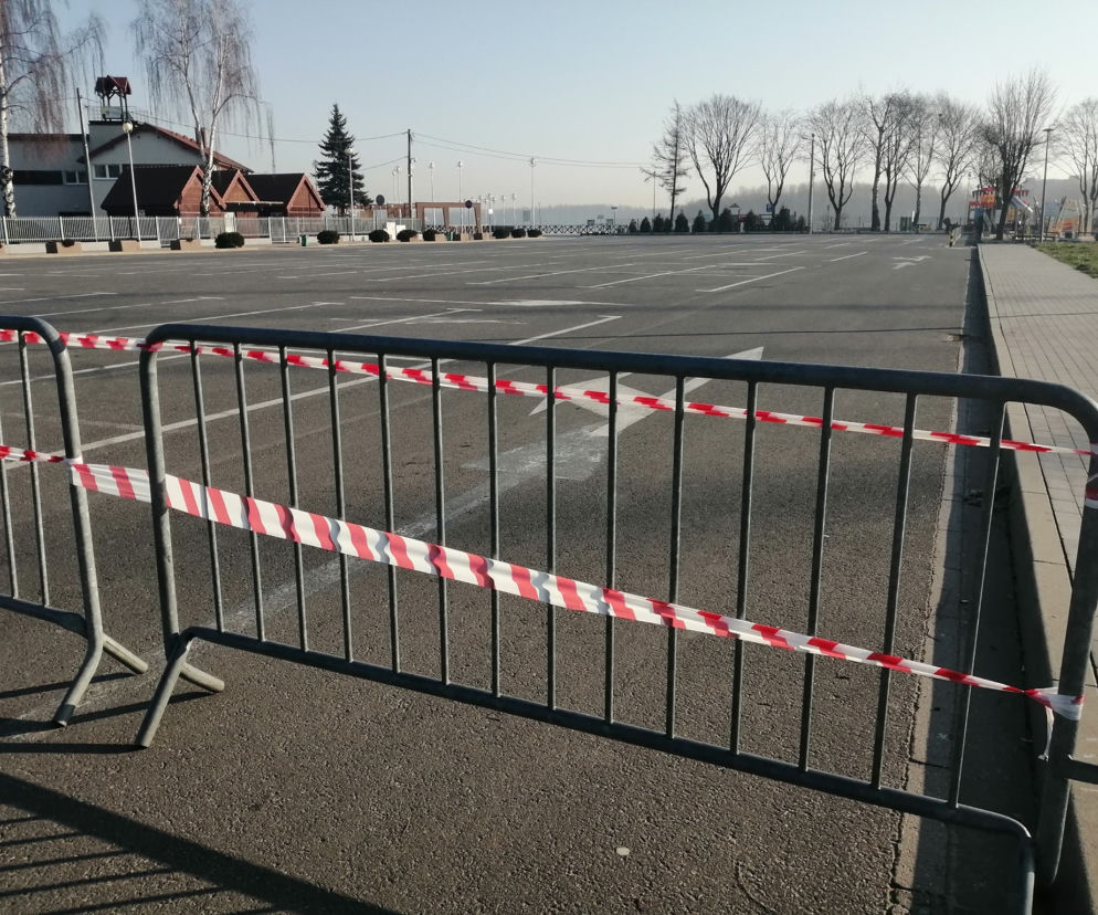 Parking przy Pogorii III w Dąbrowie Górniczej 