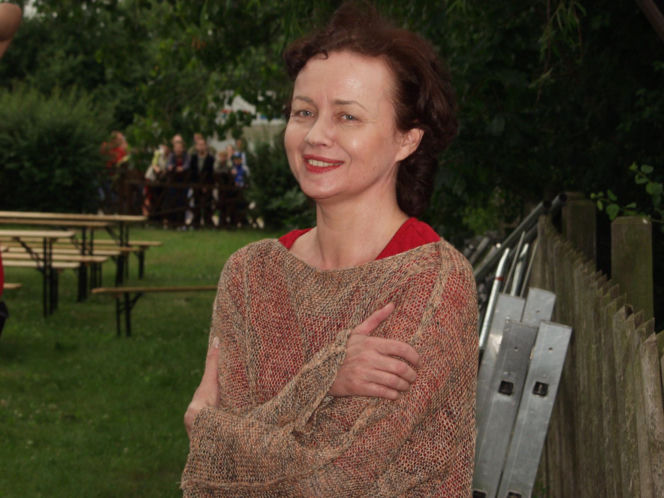 Pamiętacie jej debiut w "Czterdziestolatku"? Tak przez dekady zmieniała się Joanna Szczepkowska