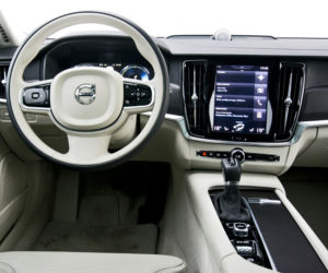 Volvo V90 Cross Country T6