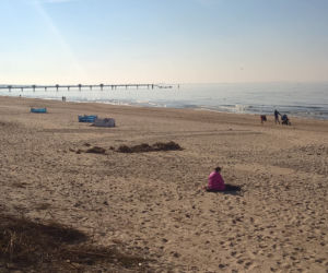 Pierwsze parawany na plaży w Międzyzdrojach