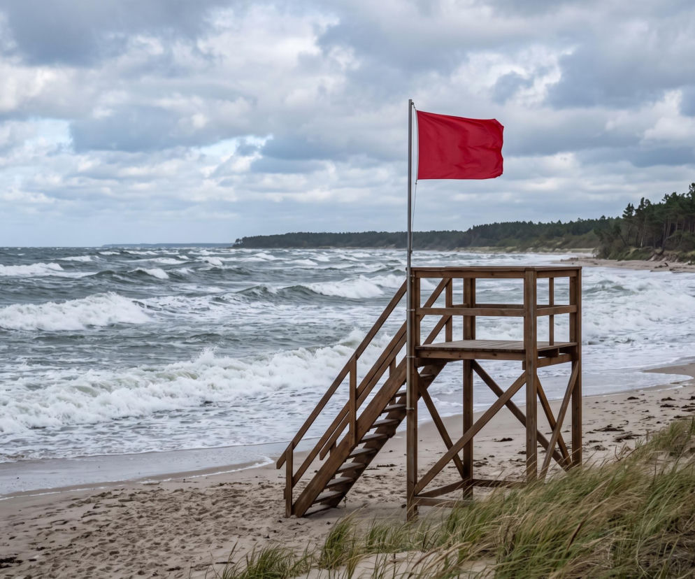 Sinice Chałupy. Czy w Chałupach można się kąpać 22.07? Flaga, warunki pogodowe