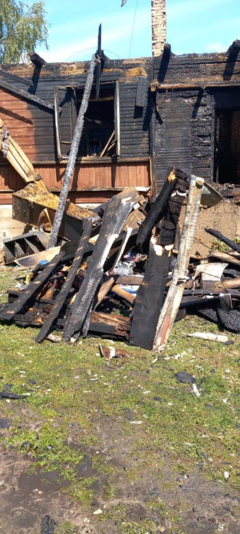 Rodzina z Topolan odbudowuje dom po pożarze