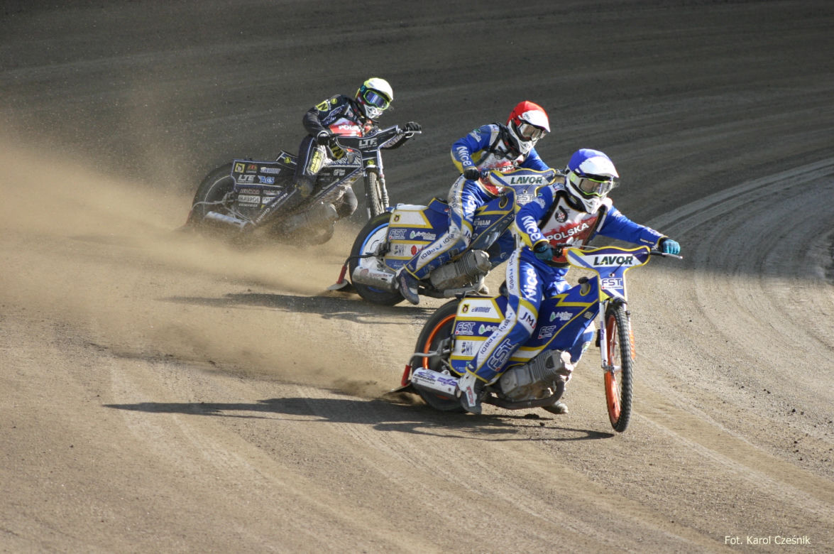 Zaplecze Kadry Juniorów na Motoarenie. Młodzieżowcy rywalizowali w Toruniu - dzień 2
