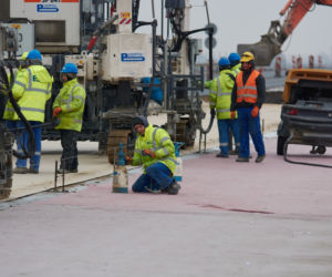 Kolejny odcinek S17 rośnie w oczach. 25 km w 13 minut – po betonie