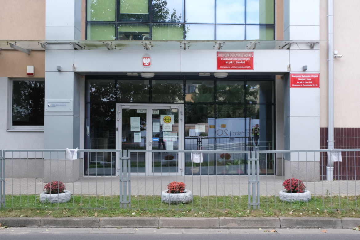 Ewakuacja szkoły na Targówku