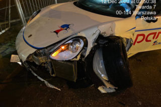 Pijany wypożyczył i rozbił bajeczne Porsche Cayman. Odszkodowanie zaboli  [ZDJĘCIA]